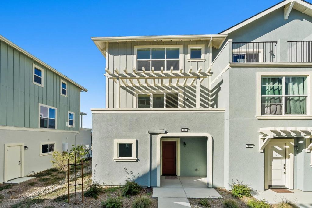 Photo of Listing #ML82041197