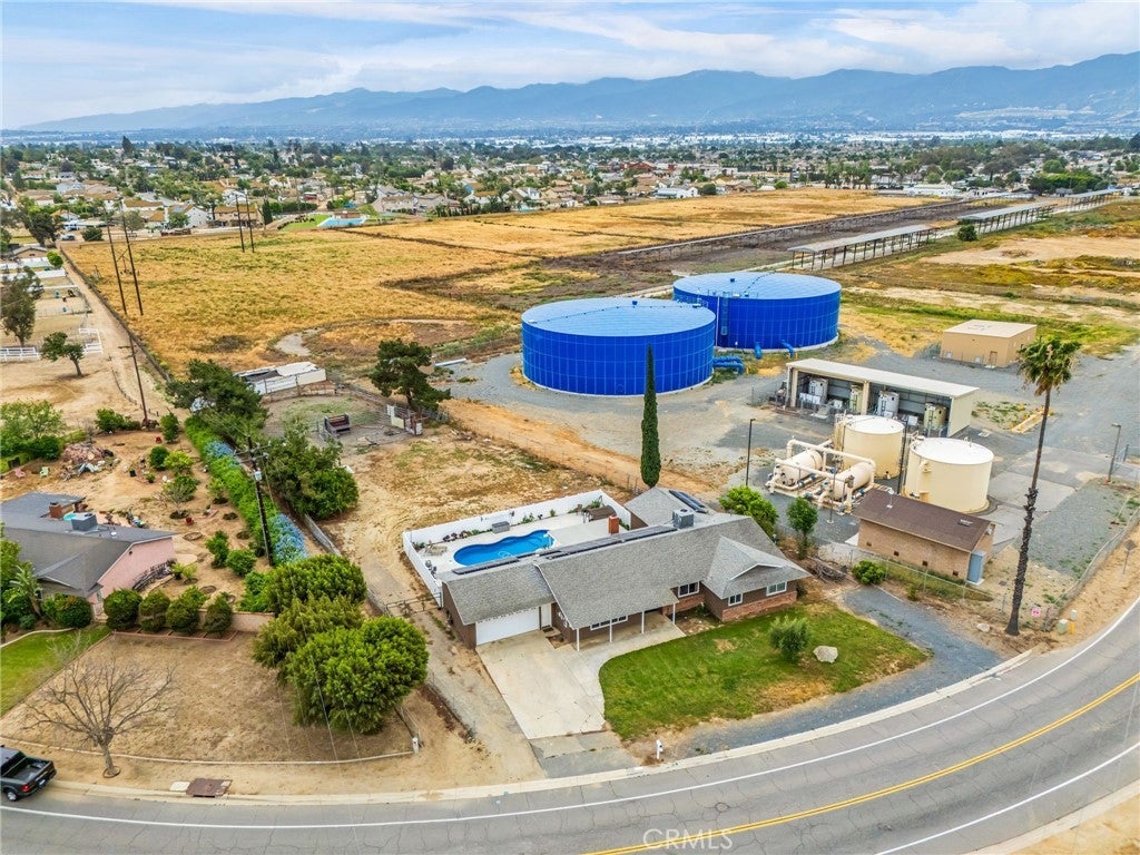 Photo of Listing #IV26070375