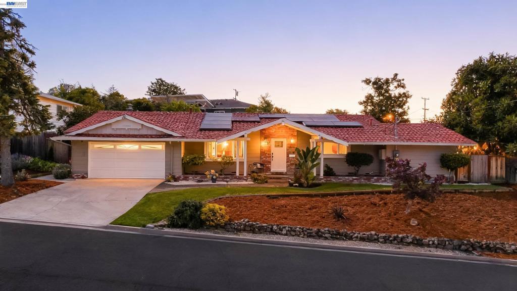 Photo of Listing #41129315