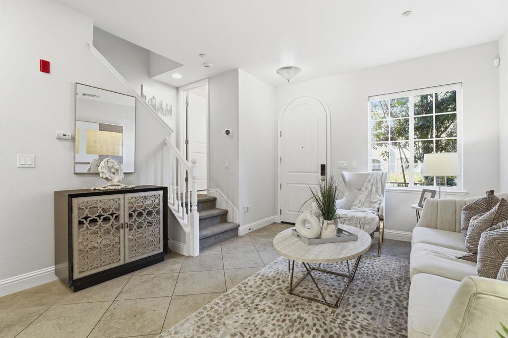 Photo of Listing #ML82038326