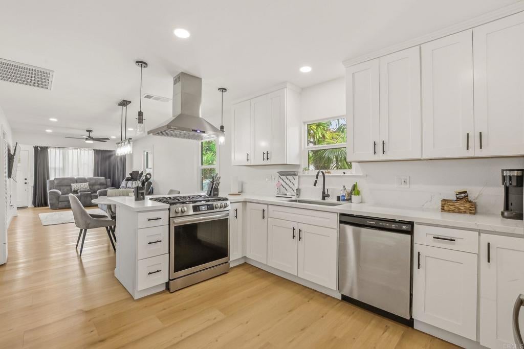 Photo of Listing #PTP2602446