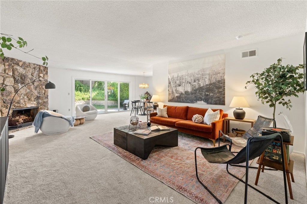 Photo of Listing #SR26070486