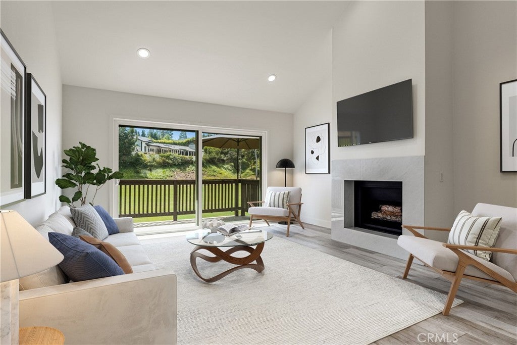 Photo of Listing #OC26070289