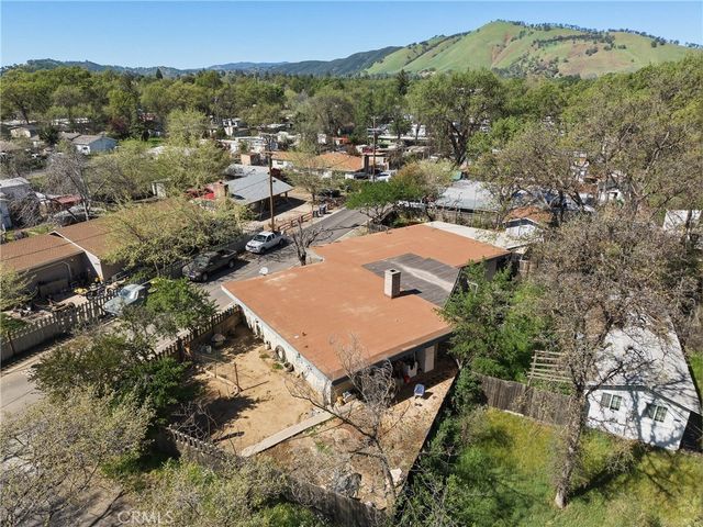 3676 Madrone, Clearlake