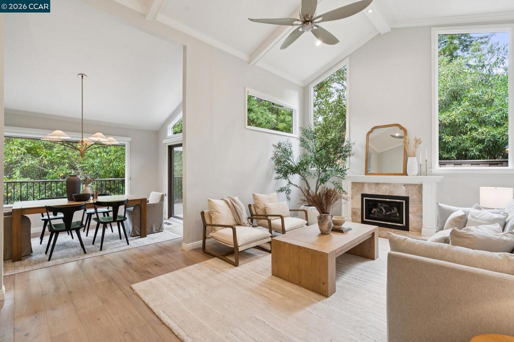 Photo of Listing #41129351