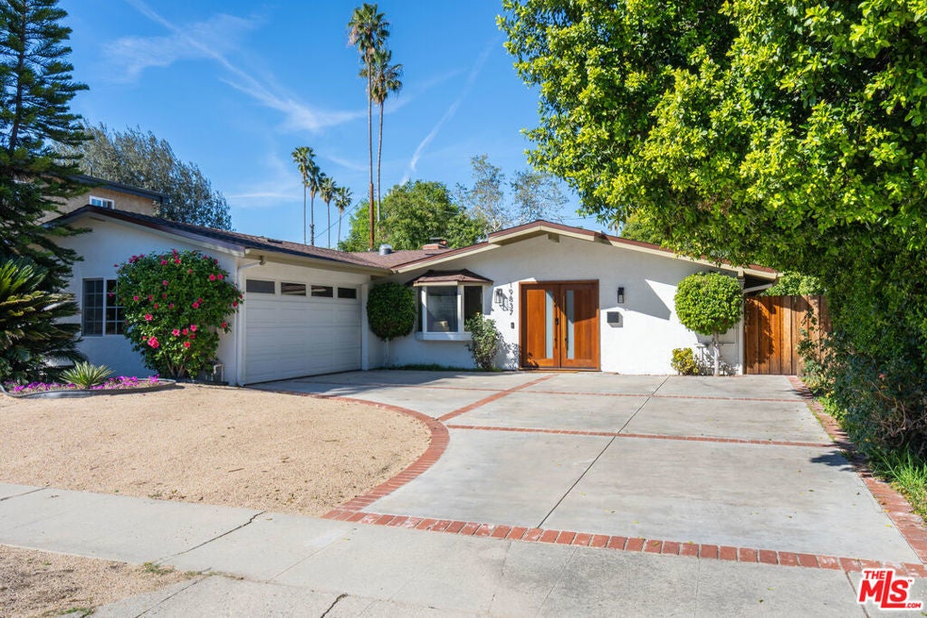 Photo of Listing #26671731