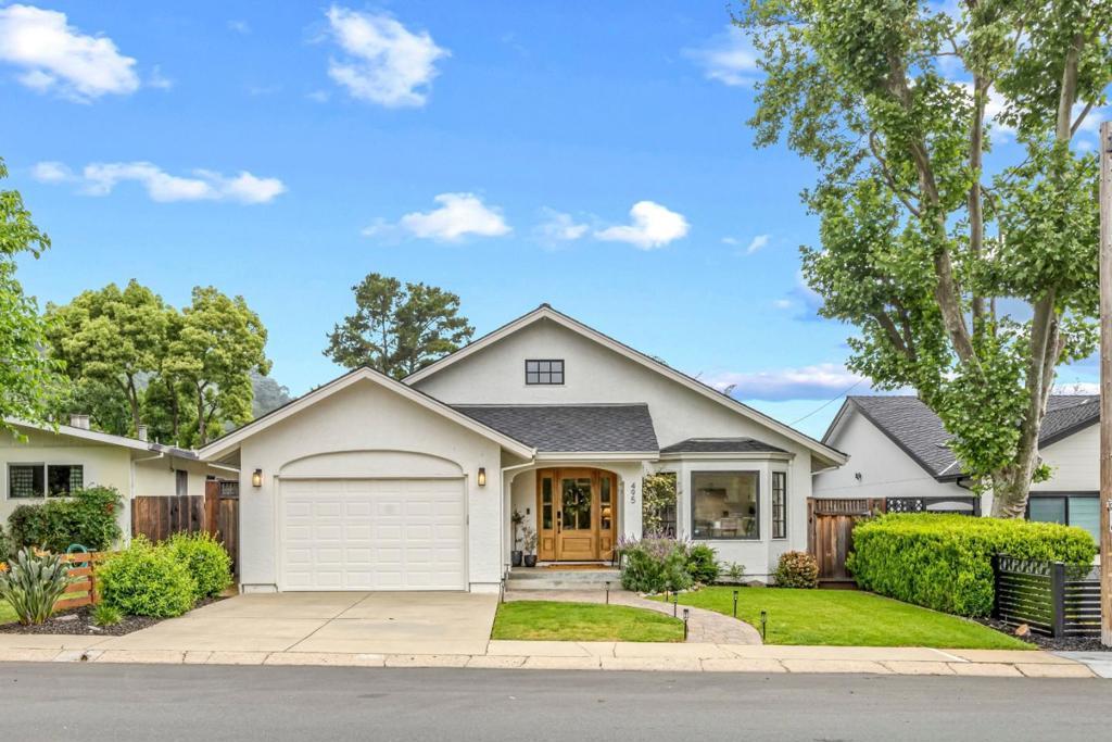 Photo of Listing #ML82040940