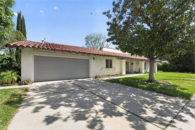 2257 Glastonbury, Westlake Village