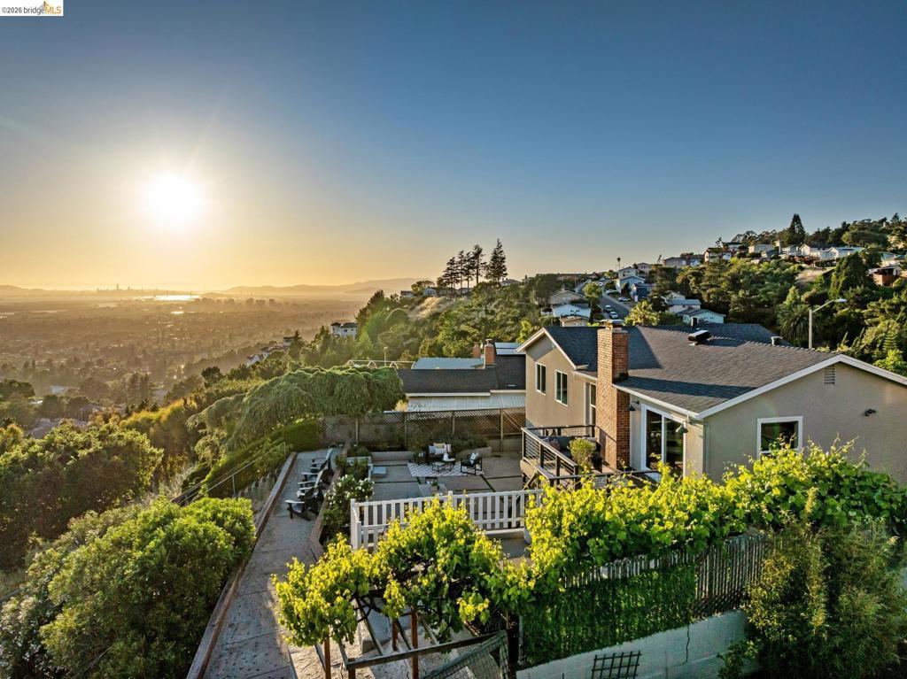 Photo of Listing #41129374