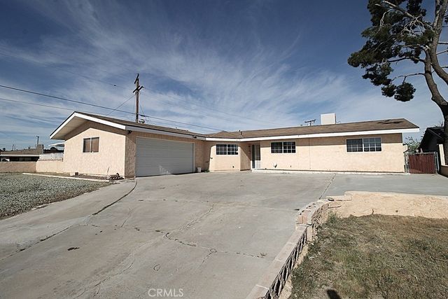 1105 Bigger, Barstow