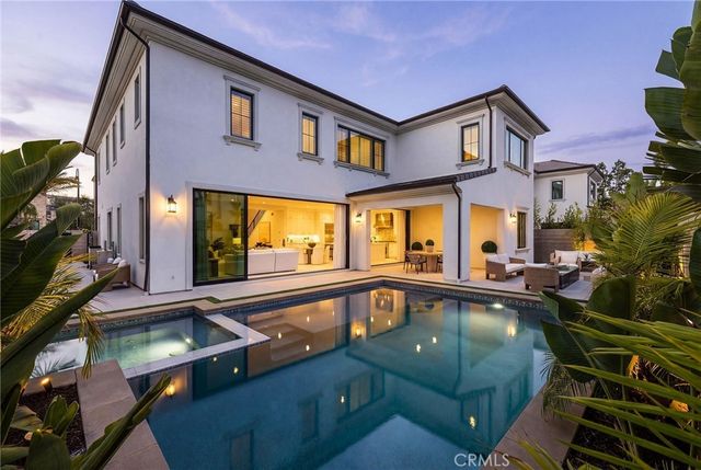 104 Interstellar, Irvine