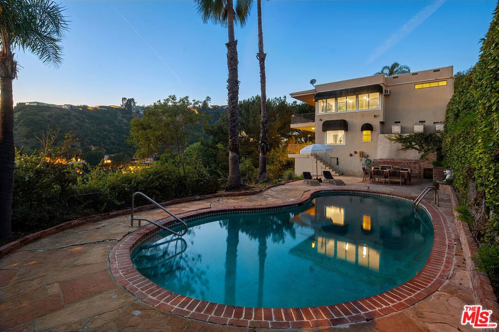 Photo of Listing #26671951