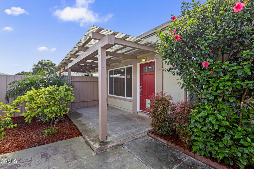 Photo of Listing #V1-35551