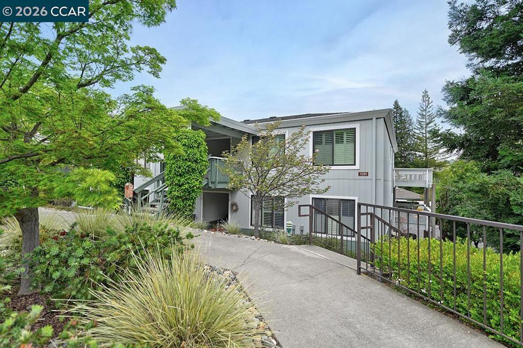 Photo of Listing #41129419