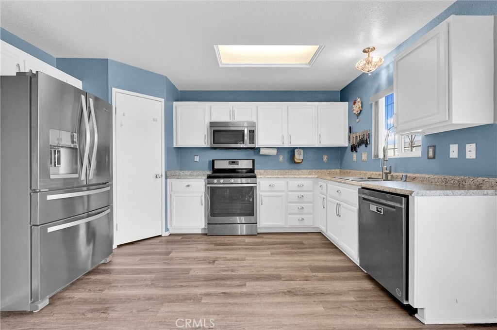 Photo of Listing #IV26070855