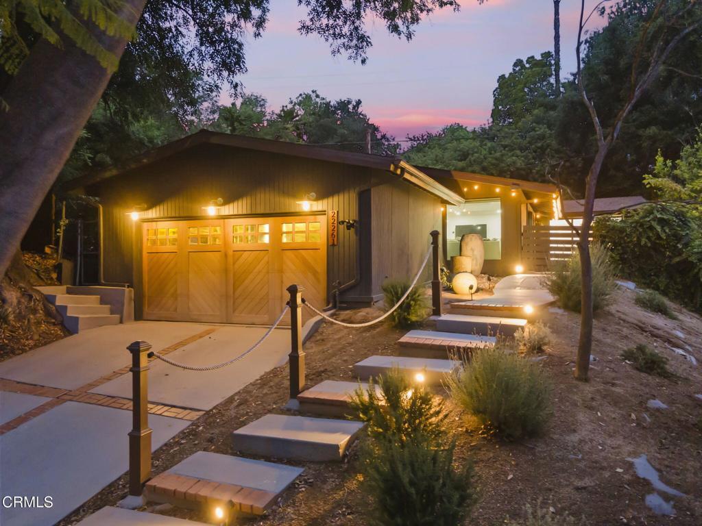 Photo of Listing #V1-35556