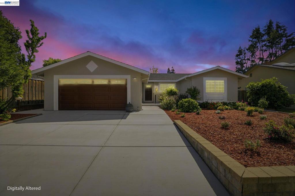 Photo of Listing #41129443