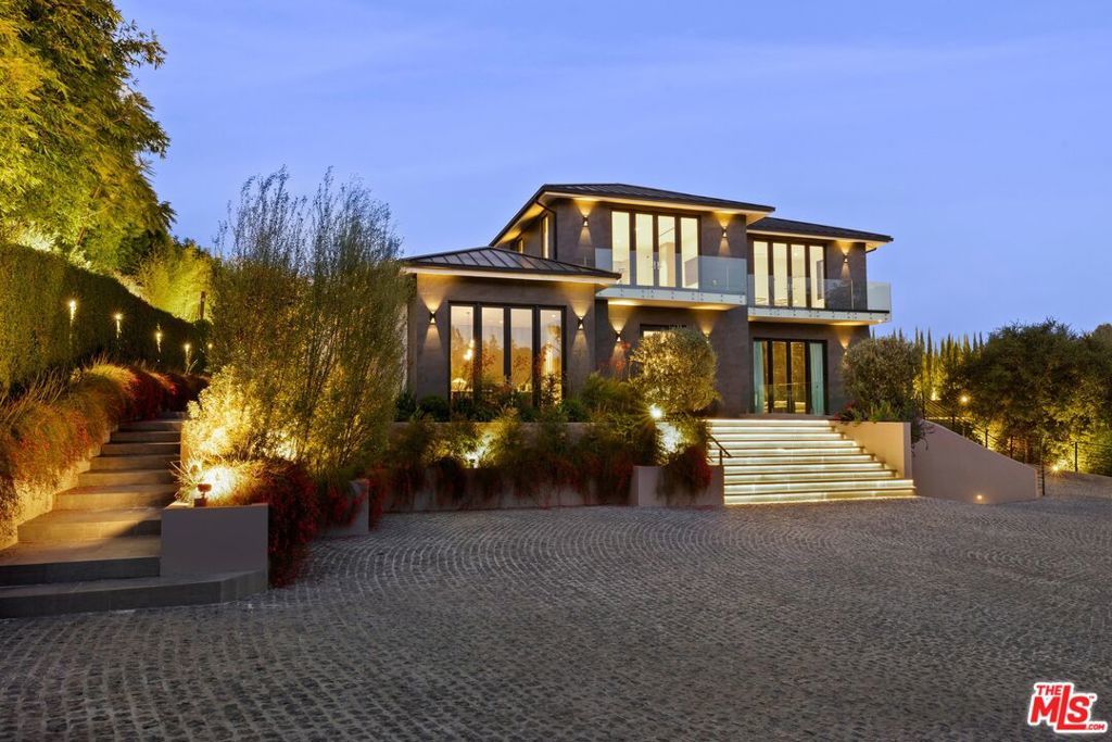 Photo of Listing #26671969