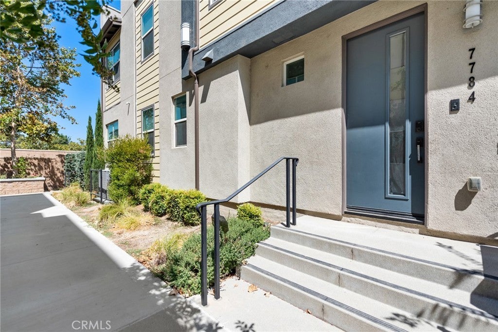 Photo of Listing #IV26069618