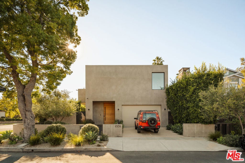 Photo of Listing #26661043