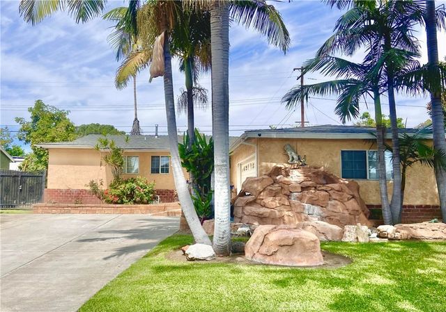 431 E Rosslynn, Fullerton