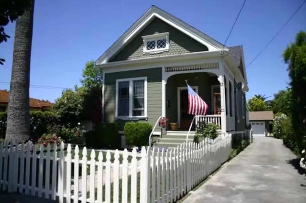 Photo of Listing #ML82041401