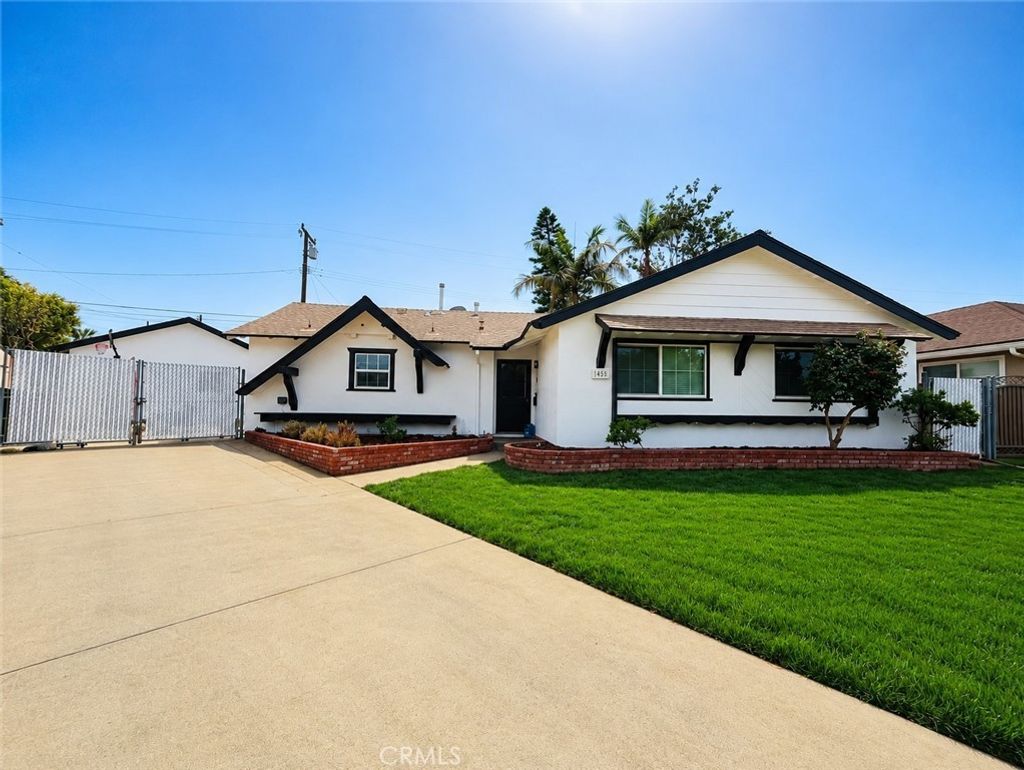 450 Palermo Way, La Habra
