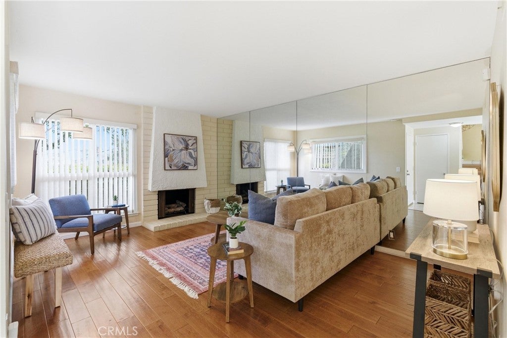 Photo of Listing #OC26070529