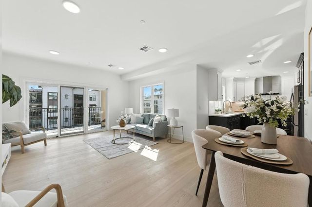 560 El Camino Real # 201, San Carlos