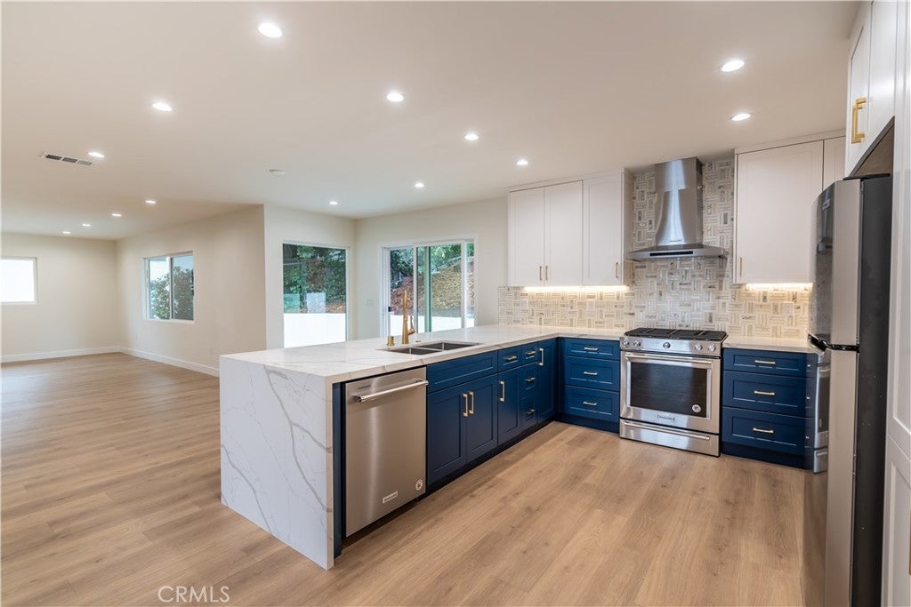 Photo of Listing #OC26067907