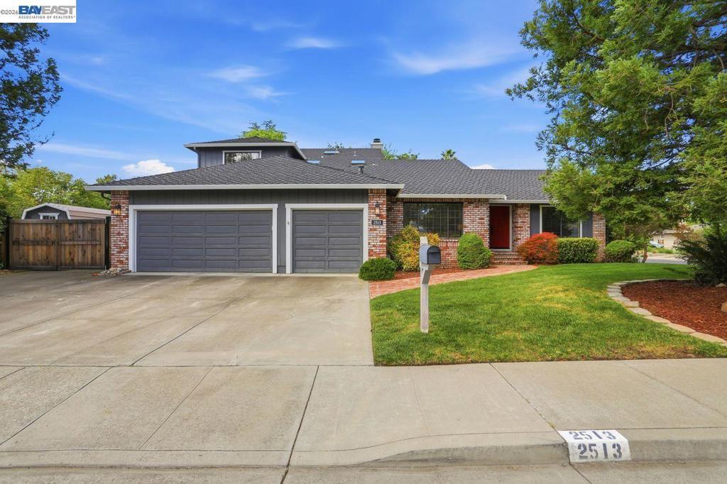 Photo of Listing #41129527