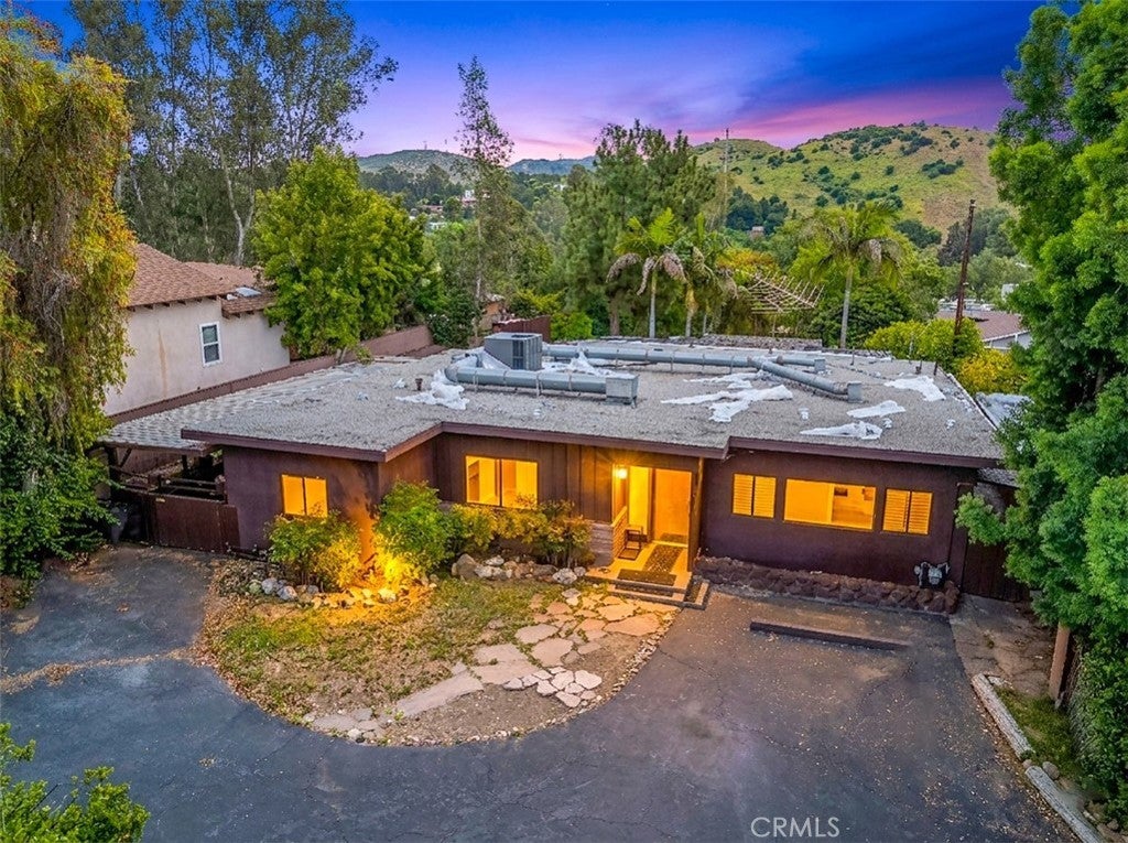 Photo of Listing #SR26065299