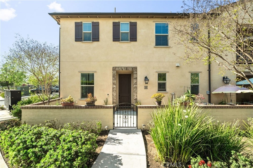 Photo of Listing #IV26069835