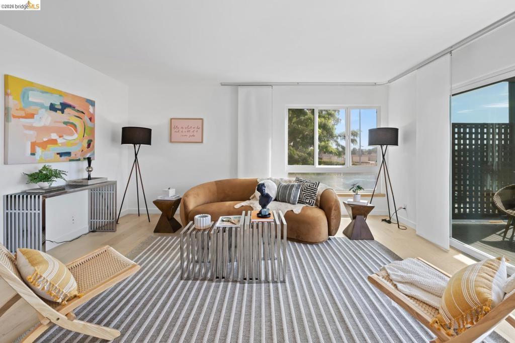 Photo of Listing #41129539