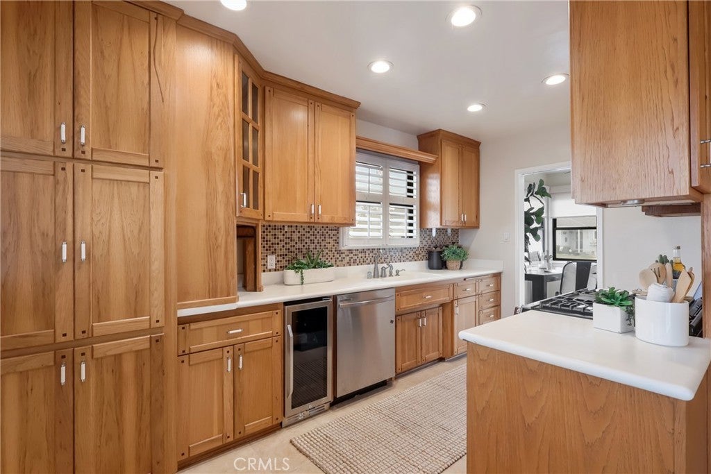 Photo of Listing #SB26071504