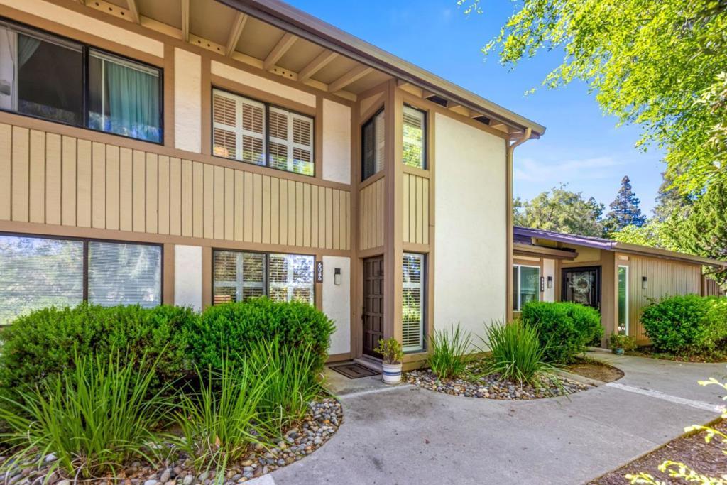 Photo of Listing #ML82040850