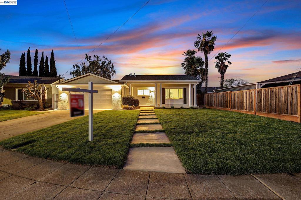 Photo of Listing #41129552