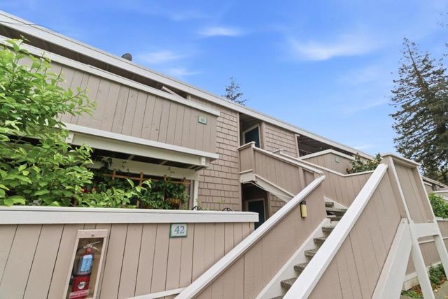 500 W Middlefield Road # 41, Mountain View