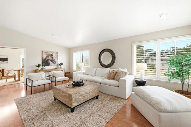 121 Bernal Avenue, Moss Beach