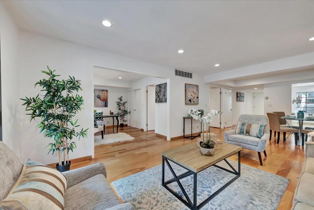 Photo of Listing #ML82041500