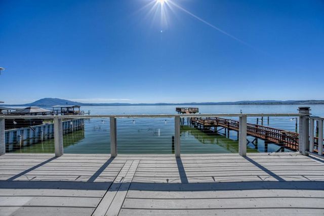 4315 Lakeshore Boulevard, Nice