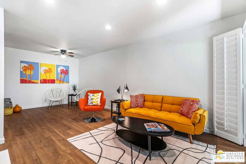 Photo of Listing #26673285PS