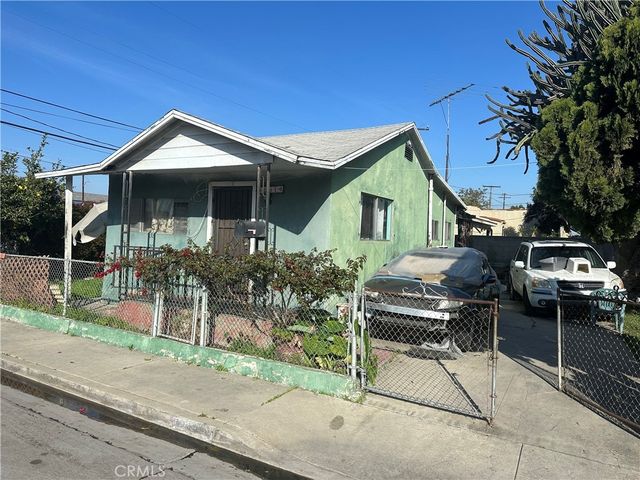 10814 Watts Avenue, Los Angeles