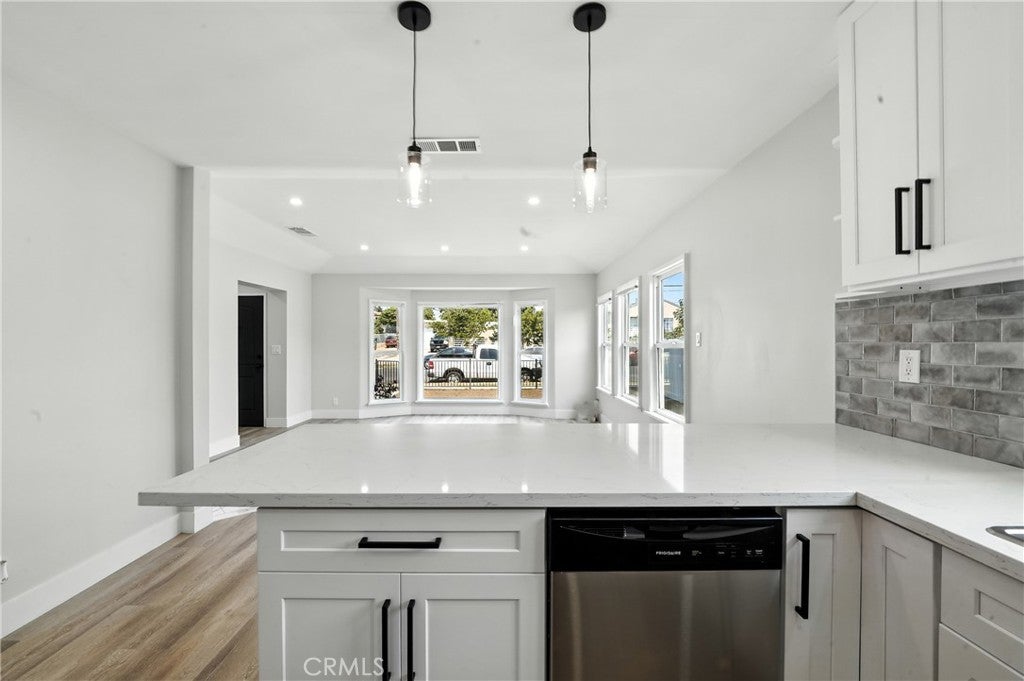 Photo of Listing #SB26072393