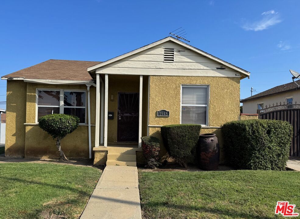 Photo of Listing #26672775