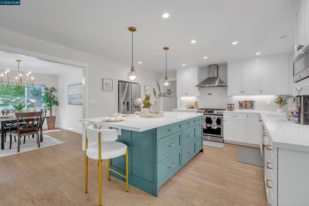 Photo of Listing #41129699