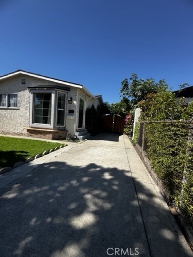 1115 E 105th, Los Angeles