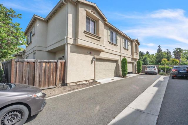 2256 Dorset Lane, Fairfield