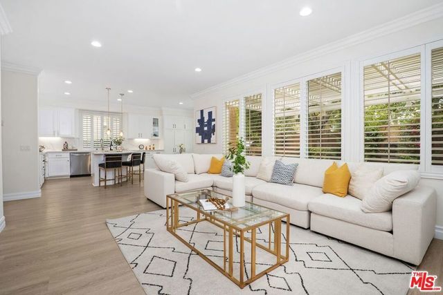 17 Mount Vernon, Irvine