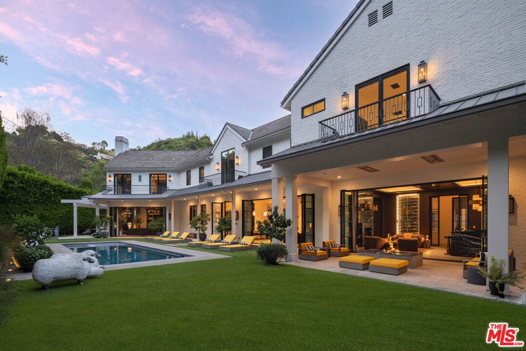 Photo of Listing #26659303